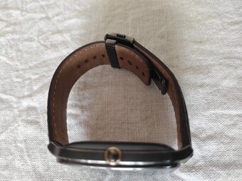 smart ASUS Zen Watch 2 - 4