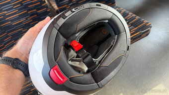 Schuberth C4 PRO XXL - 4