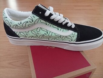 Dámske tenisky VANS Old Skool - 4