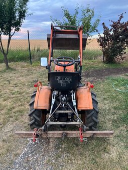 Kubota B5000 - 4