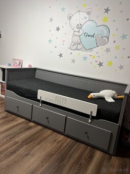 Ikea Hemnes - 4