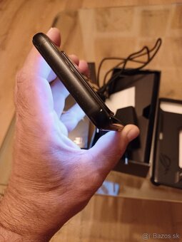 Vymením krásny a plne funkčný ASUS ROG PHONE 6 - komplet - 4