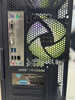 Predám herný počítač i5 4460, RX580 8GB ,16 GB RAM , W10 - 4