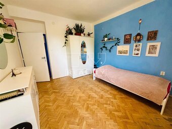 Ponúkame na predaj 3i byt s balkónom priamo v Kremnici - 4