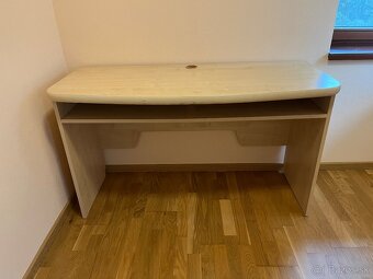 Pracovný stôl a skriňa - 4