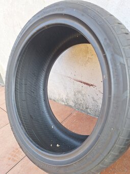 Pneumatiky letne 235 40 r18 - 4