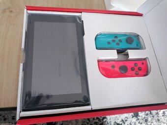 Nintendo switch - 4