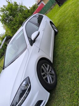 Volkswagen Golf 7 1.5 - 4