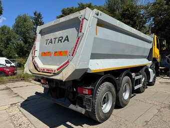 Tatra phoenix 8x8 - 4