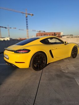 Porsche Cayman 718 PDK / R20 / BOSE / 2021 - 4