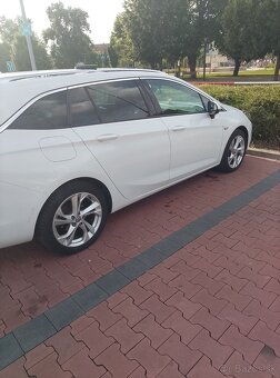 Opel Astra Sports Tourer+ - 4
