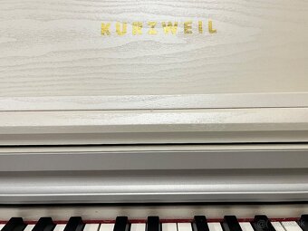 Kurzweil M210. Digitálne piáno. - 4