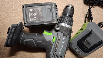 Aku vŕtačka / utahovačka Lux-tools - 4