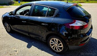 Renault megane 3 FL 1.2 velká výbava model 2017 - 4