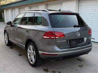 VW Touareg II 3.0 TDI V6 Executive - 4