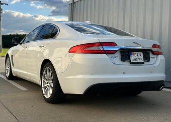 Jaguar XF 2.2D Premium Luxury 140kw 8st.AT - 4
