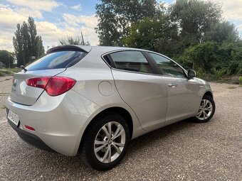 Alfa Romeo Giulietta 1.6 JTD Distinctive - 4