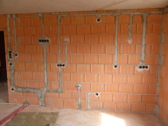 Elektrikár – elektroinštalácie bytov a domov | Košic - 4