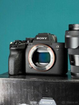 Sony a7iv - 4