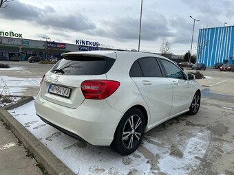 Predám Mercedes-Benz A180, 90kW (122PS) - 4