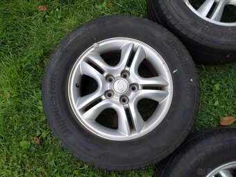Originálne ALU disky 5x114,3 r16 a gumy 215/70r16 - 4