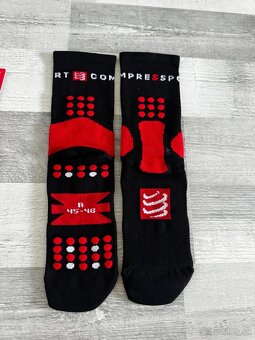NOVÉ Compressport HIKING T3 a T4 čierne NOVÉ - 4