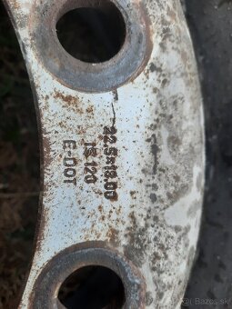 Disky na príves R 22,5 - 4