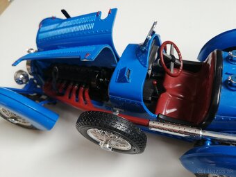 1:18 BUGATTI 59 1934 Bburago - 4