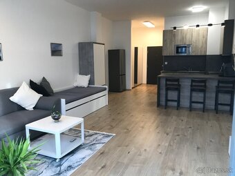 Prenajom garsonky Zilina Komenskeho - 4