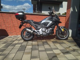 Honda NC 700x - 4