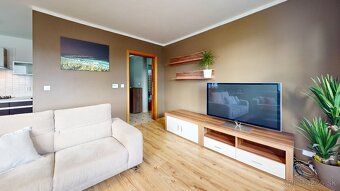 Priestranný 3-izbový byt s dvoma balkónmi – Trenčín, Juh - 4