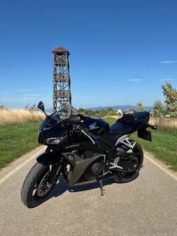 Honda CBR 600 RR (2007) Facelift - 4