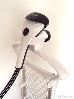 Naparovač odevov PHILIPS GC557/30 2000W - 4