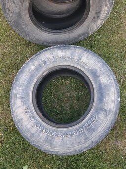 265/70r15 - 4