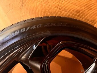 ORIG.BENTLEY BENTAYGA S R22 285/40 R22.KOVANE DISKY - 4