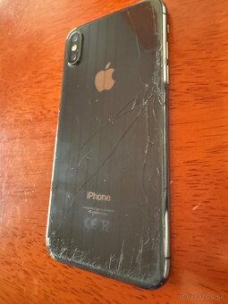 iPhone X 64GB + Apple watch 4 - 4
