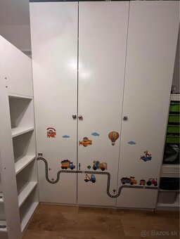 Poschodová posteľ Ikea, skrine - 4