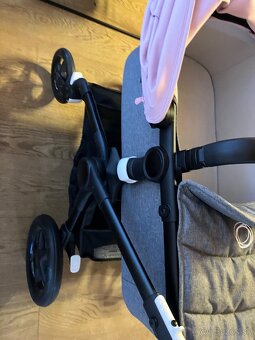 Kočík 2 kombinácia Bugaboo FOX 2 - 4