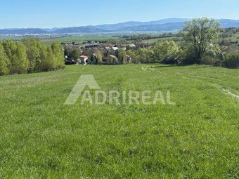 PREDAJ: Investičná príležitosť pozemok; Nová Lesná; 2057 m2 - 4