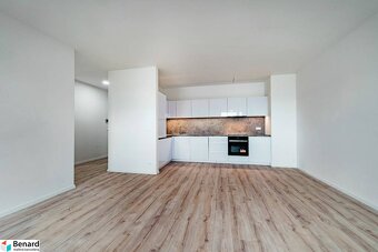 NA PREDAJ POSLEDNÉ DVA 3 IZB. BYTY TYP 6, KARPATSKÁ, POPRAD - 4