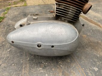 Jawa 250 / 353 Pulbuben - motor - 4