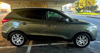 Hyundai ix35 2.0i 4x4 - 4