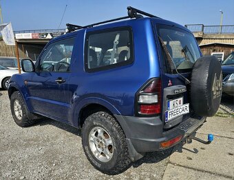 Mitsubishi Pajero 2.5 TD GL - 4