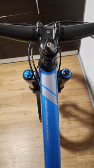 Pivot Switchblade - 4