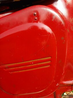 Jawa 250 - 4