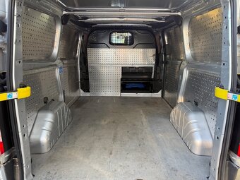 Ford Transit Custom 2.2  L1H1 - 4