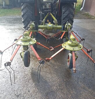 Obracač prevracač Claas W 450 - 4