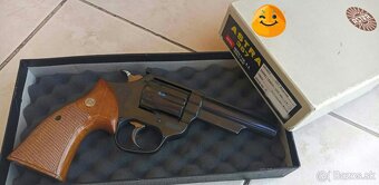 Astra .357 Magnum - 4