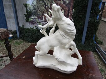 porcelán Jaroslav Ježek a iné - 4