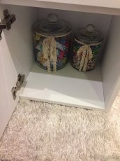 Stolíky do obývačky vo vysokom lesku - 4